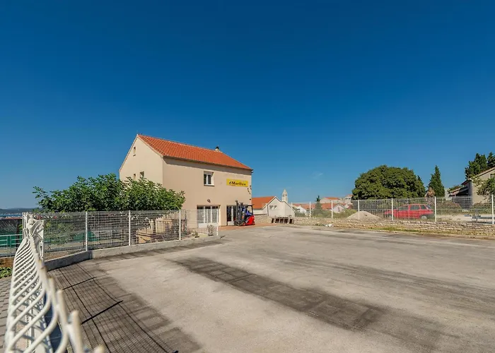 1 Bedroom Stunning Apartment In Zadar